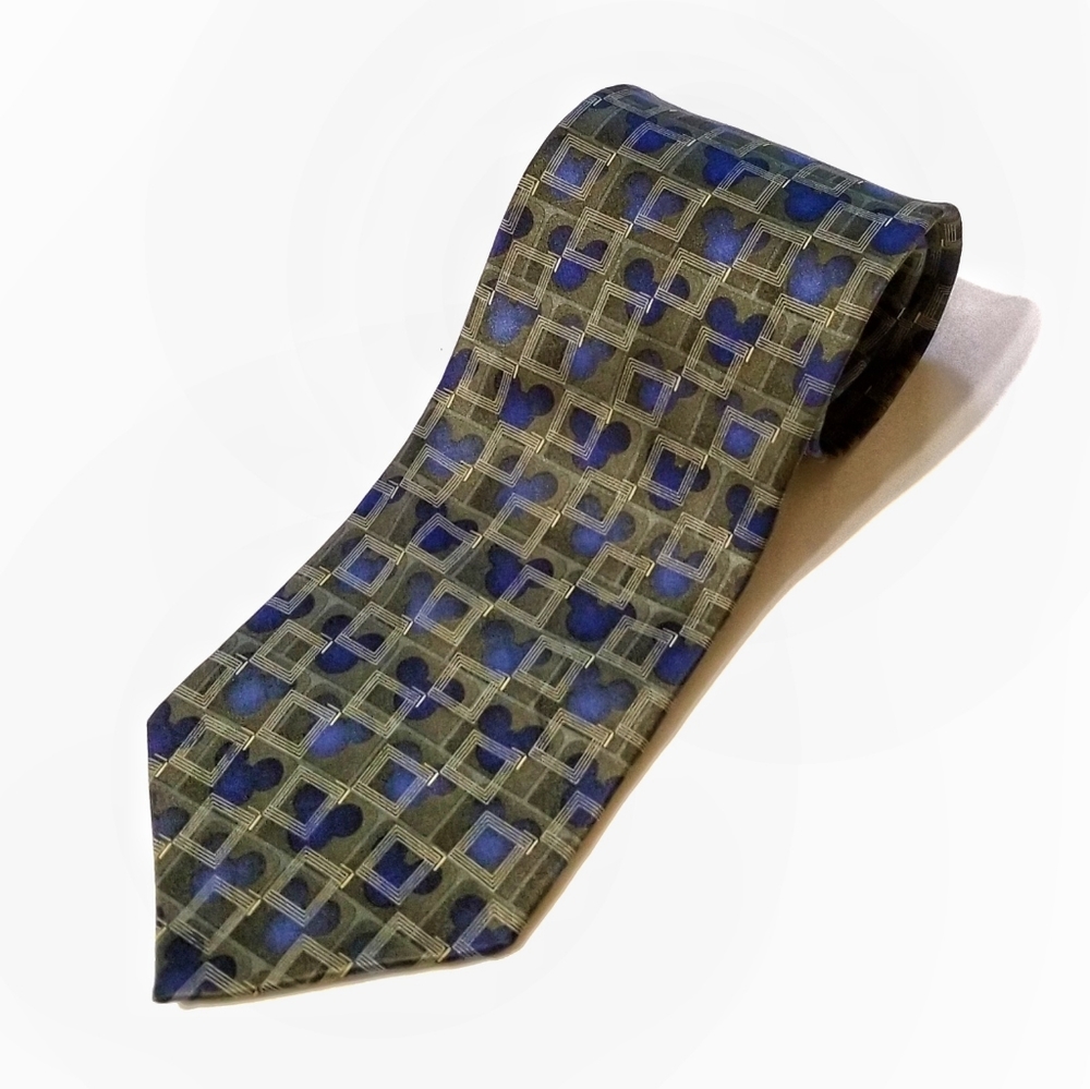Walt Disney World Mickey silhouette silk tie NWOT